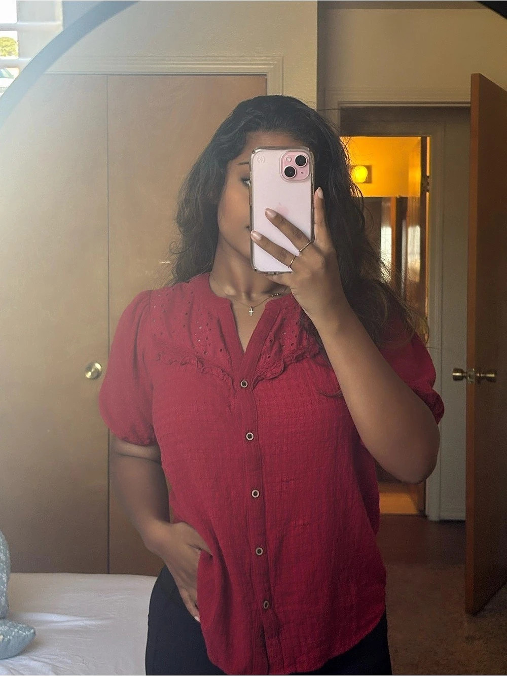 Knox Rose Red Eyelet Short Sleeve Blouse - Picture 2 of 3
